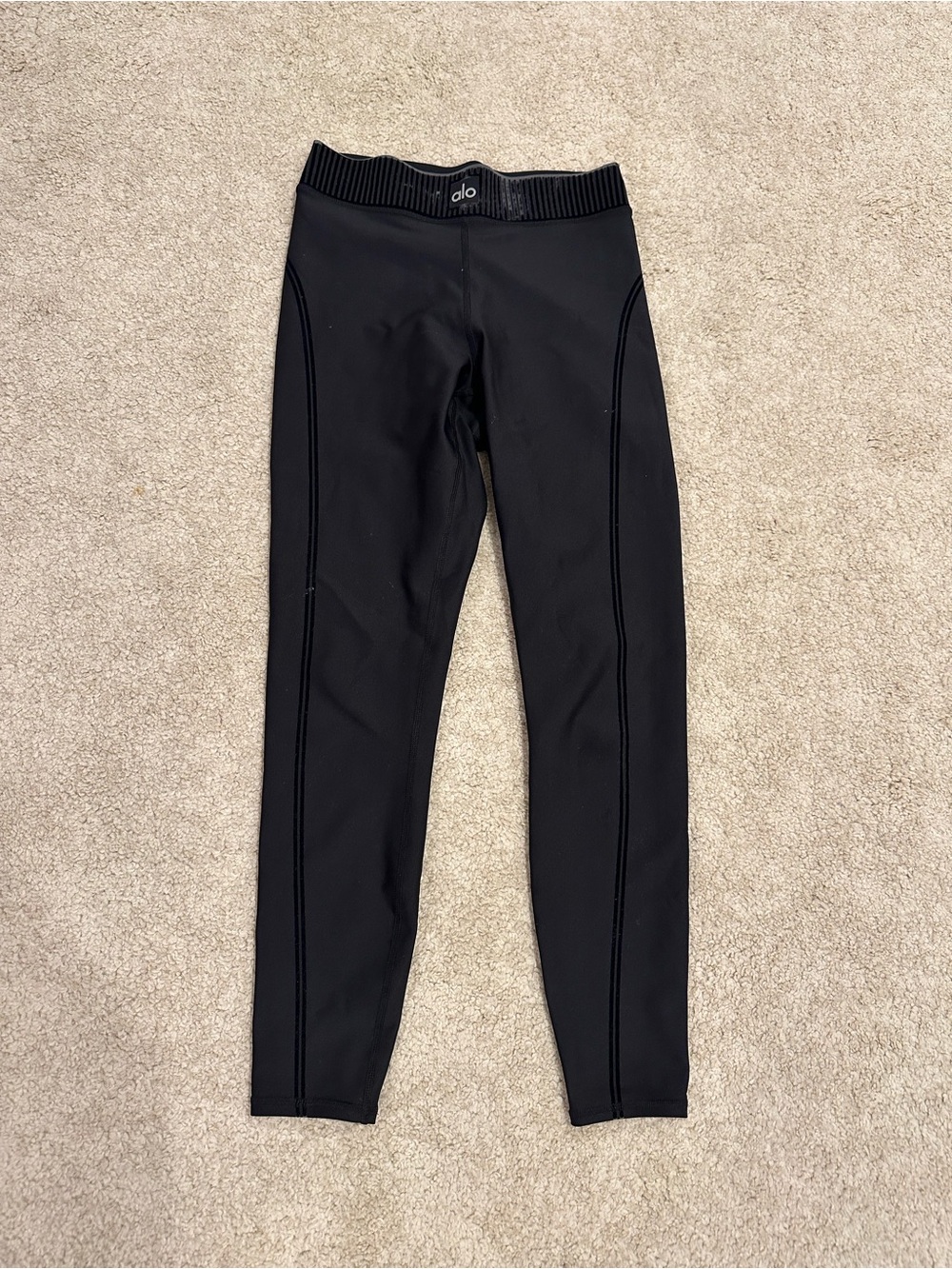 ALO Yoga Black Seam-Detail Leggings